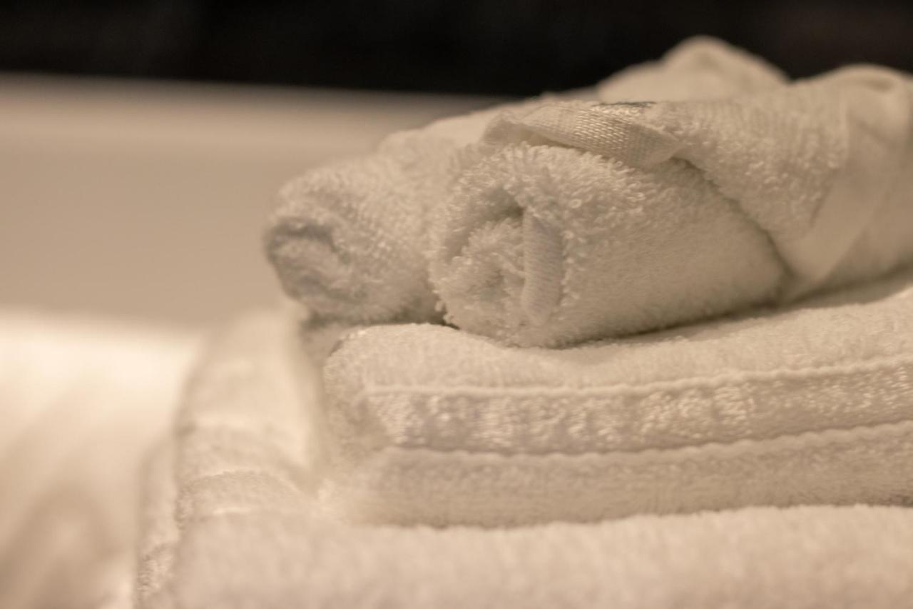 Fino Rooms Felpham Экстерьер фото